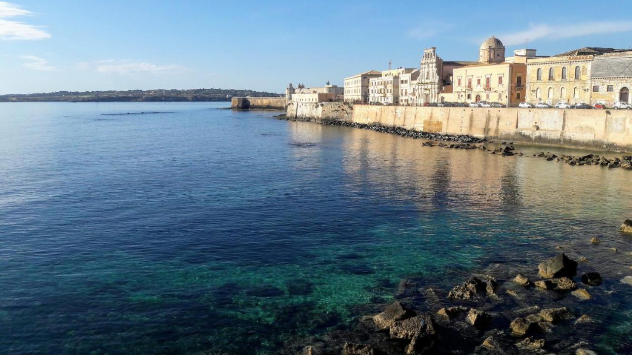 Incantevole Appartamento In Palazzo Storico Ortigia Syracuse Exterior photo